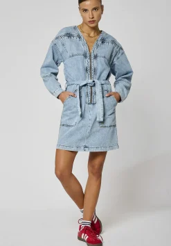 Robes<Kaporal BRUNE