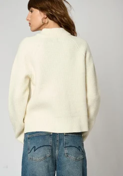 Pulls<Kaporal MADA