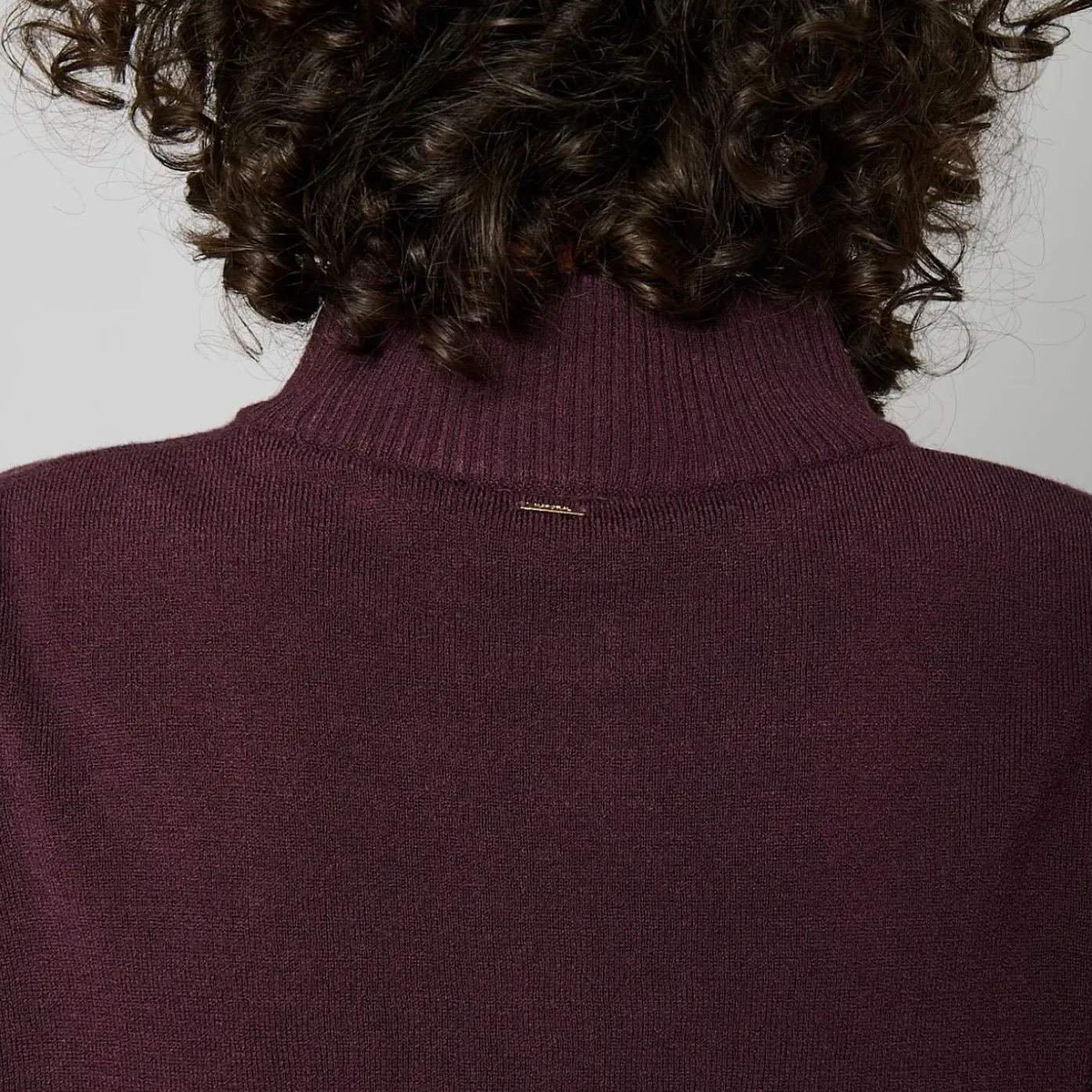 Pulls<Kaporal MARA