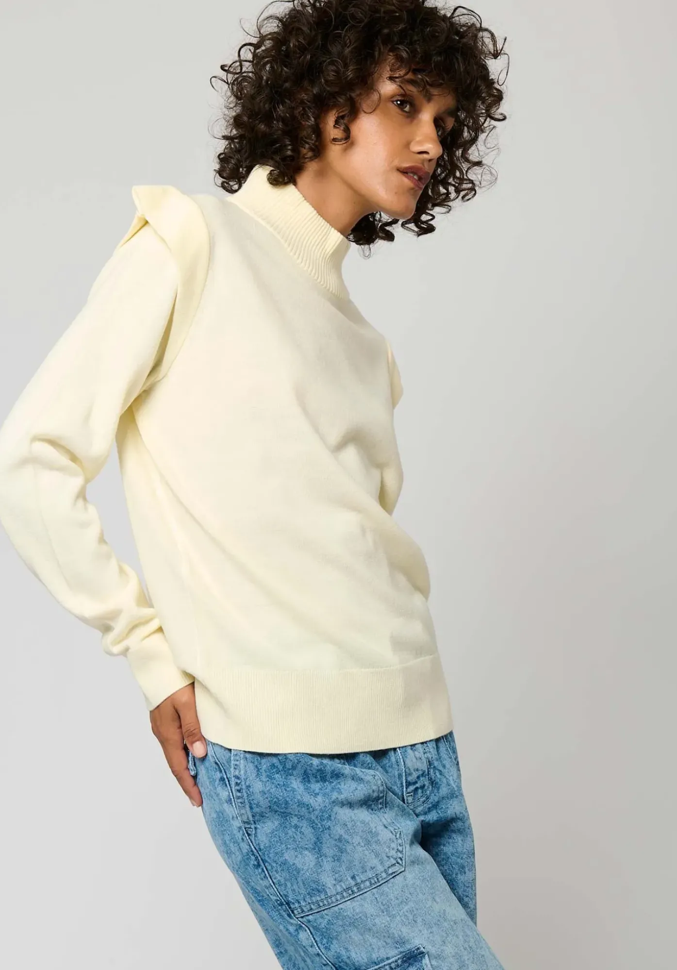 Pulls<Kaporal MARA
