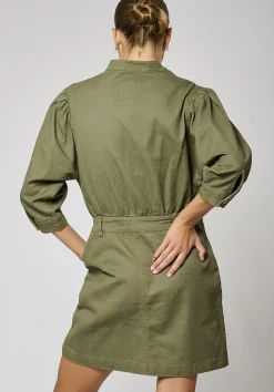Robes<Kaporal MARIL